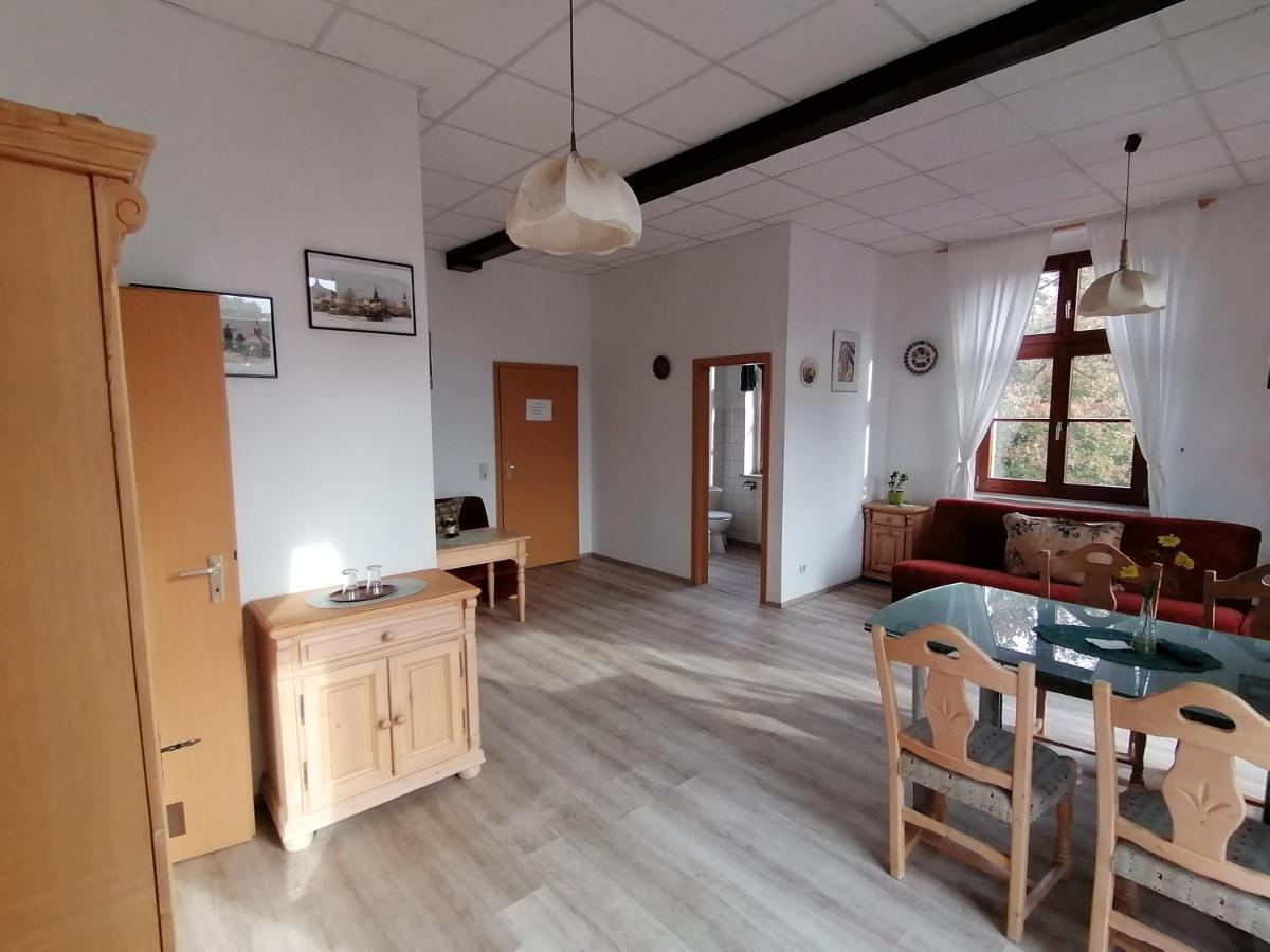Landhotel Storchenkrug Ruhstadt Экстерьер фото